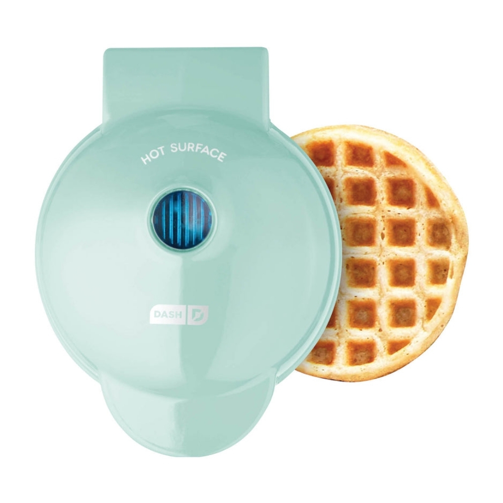 NIB Dash Mini Waffle Maker in Light Blue Green